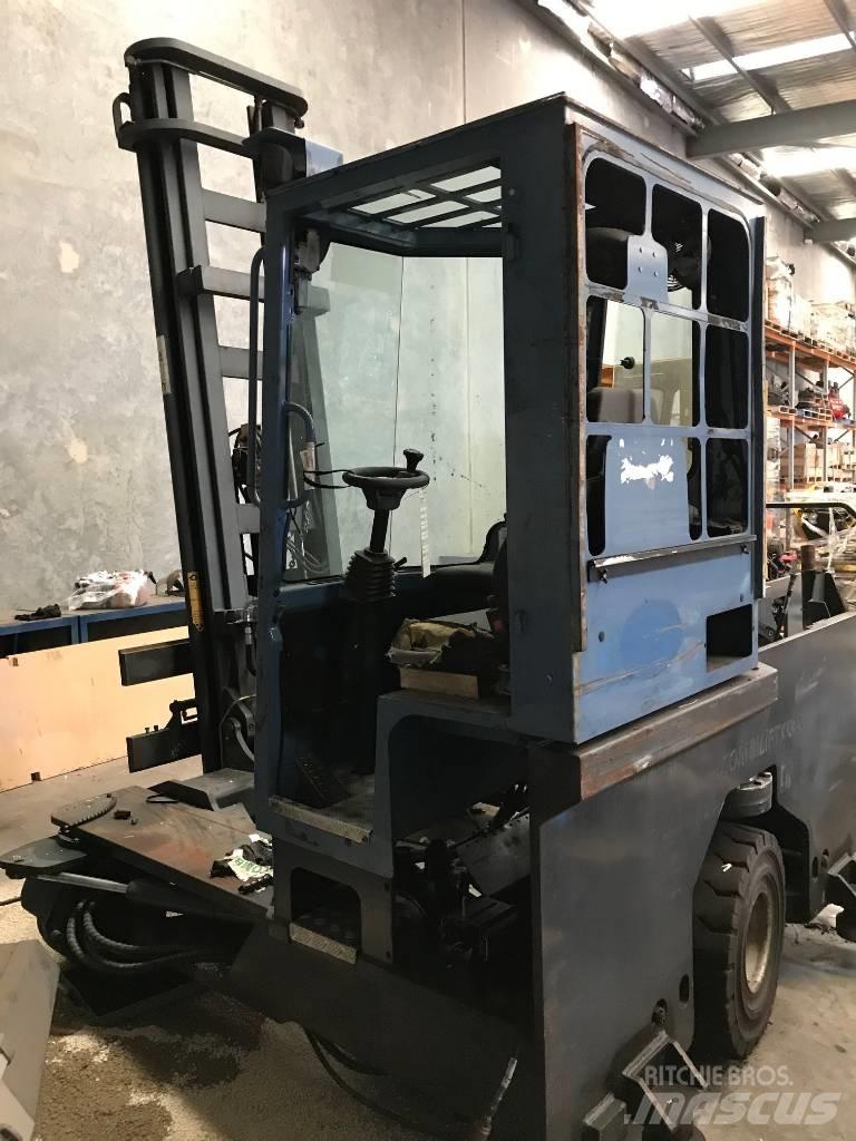 Combilift C 4000 Wózki widłowe boczne