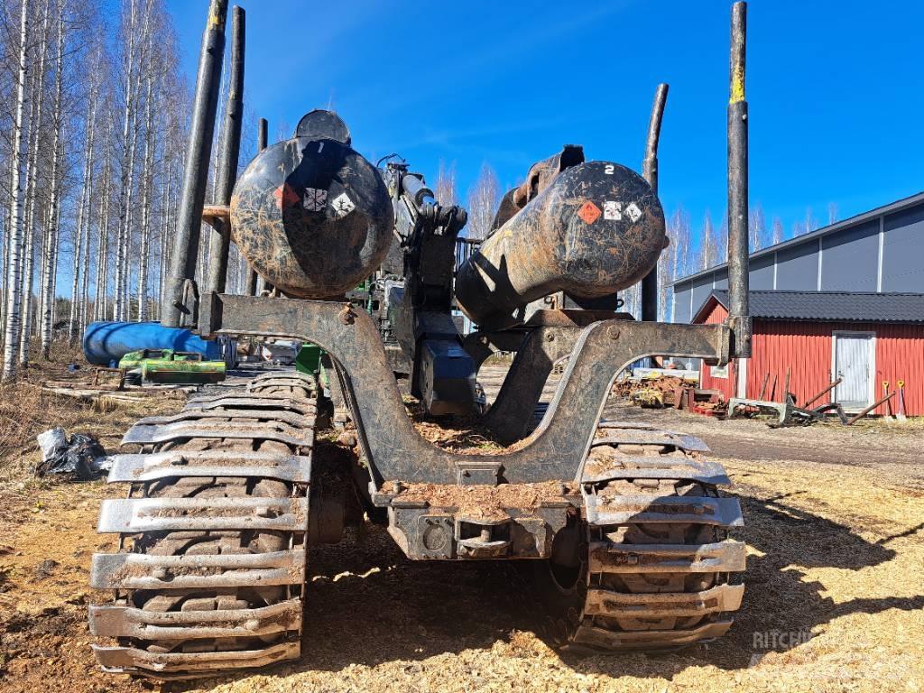 John Deere 1210G Forwardery