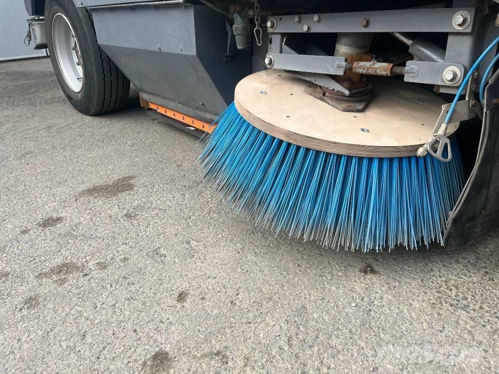 Dulevo 6000 Zamiatarki - Zgarniarki - Odśnieżarki