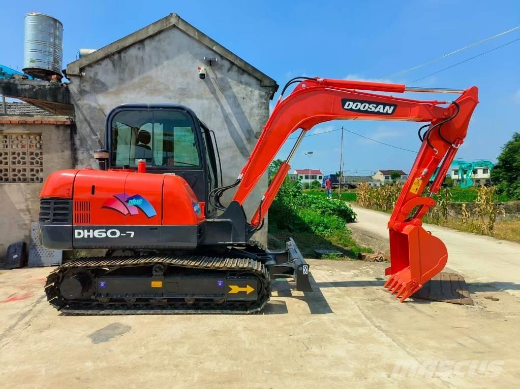 Doosan DH 60 Minikoparki