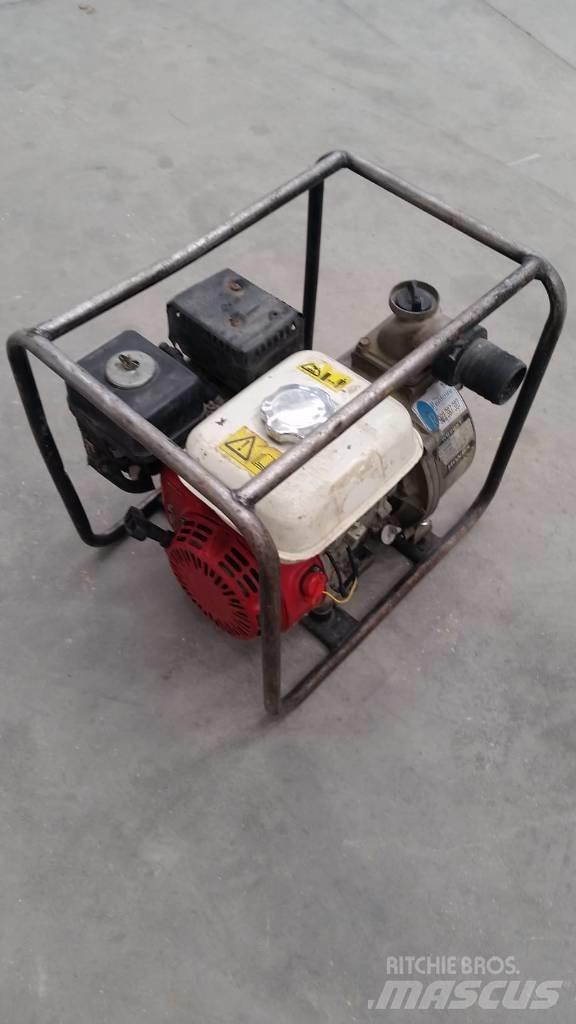 Honda WB 20 XT Maszyny budowlane - Inne