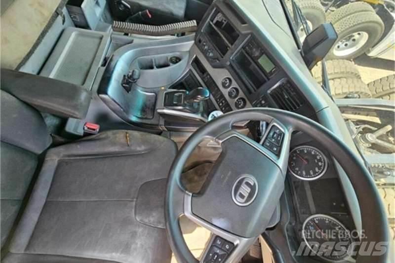 UD TRUCKS QUON Inne