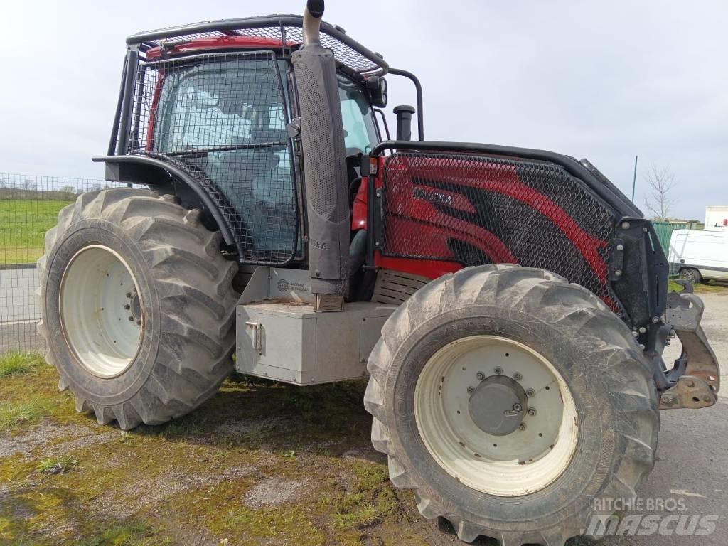 Valtra T 234 Direct Traktory leśne