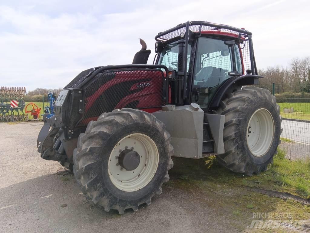 Valtra T 234 Direct Traktory leśne