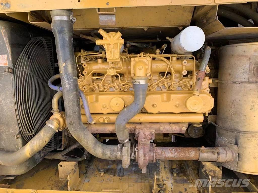 CAT 320C Koparki gąsienicowe