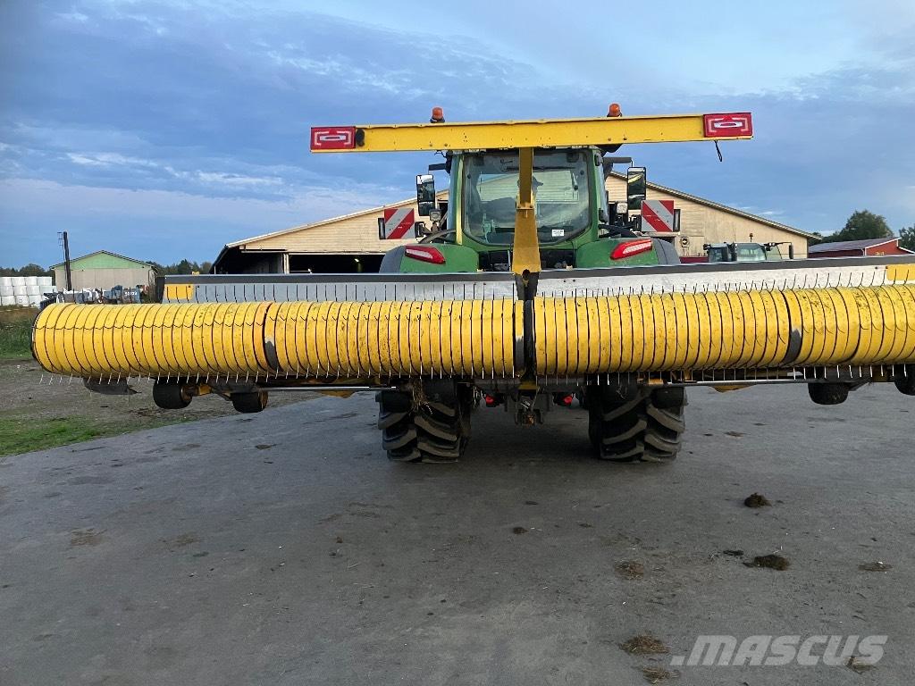 ROC RT 700 Ciągnikowe żniwiarki pokosowe