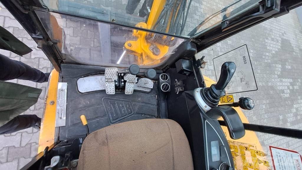 JCB 8050 Minikoparki