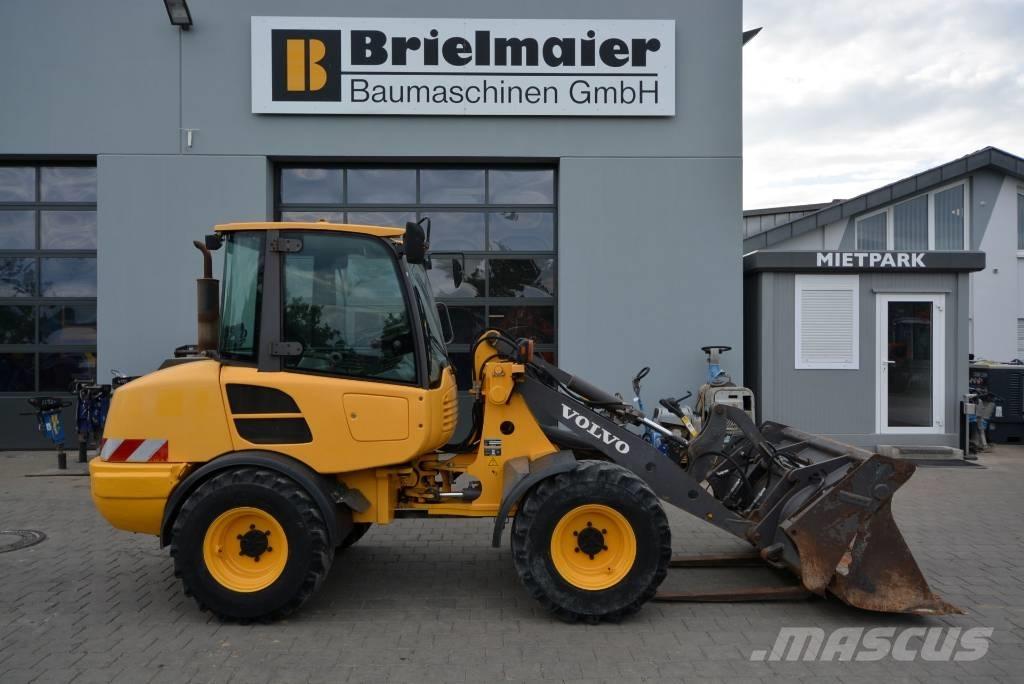 Volvo L 25 F Ładowarki kołowe