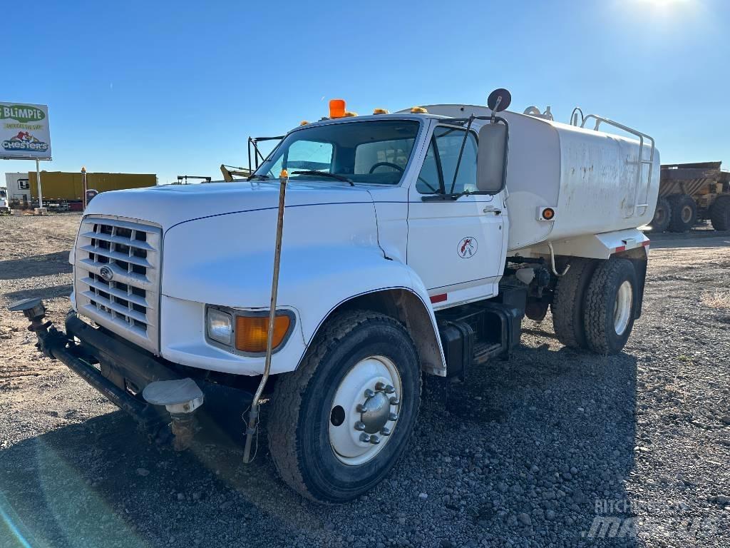 Ford F 800 Polewaczki
