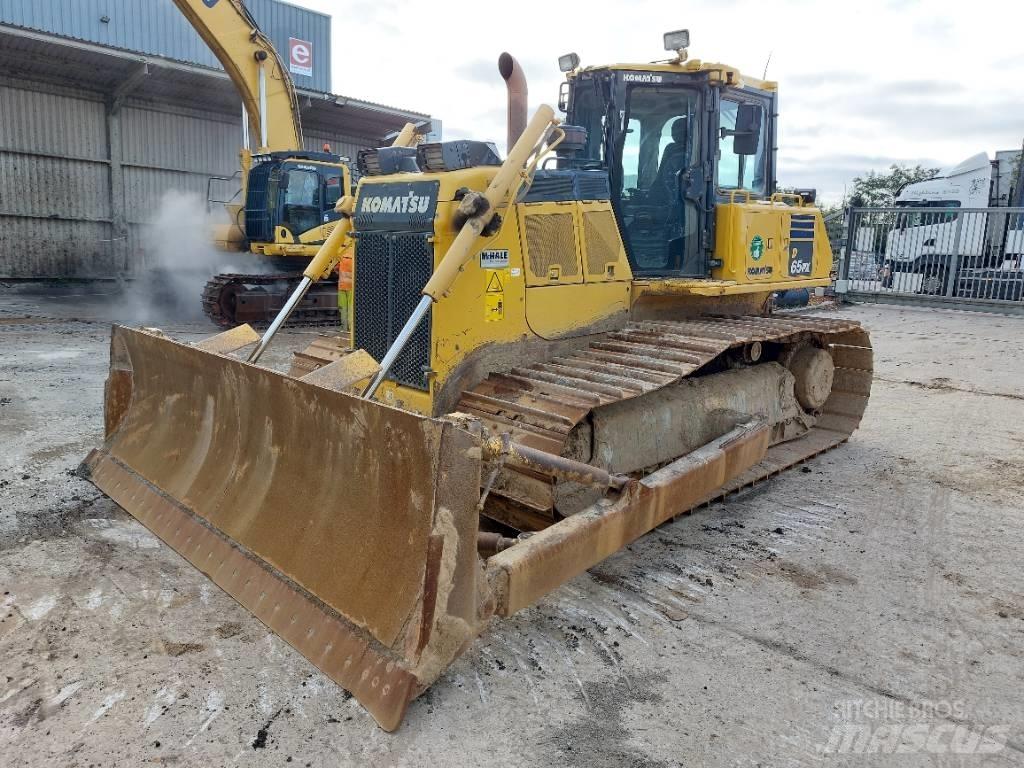 Komatsu D65PX-18 Spycharki gąsienicowe
