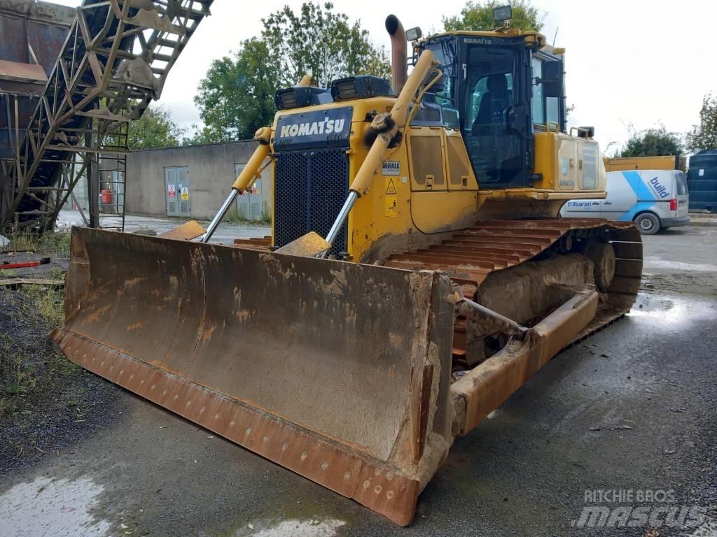 Komatsu D65PX-18 Spycharki gąsienicowe