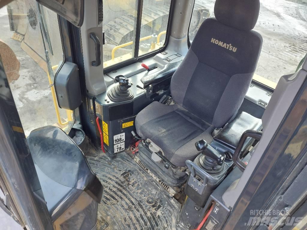 Komatsu D65PX-18 Spycharki gąsienicowe