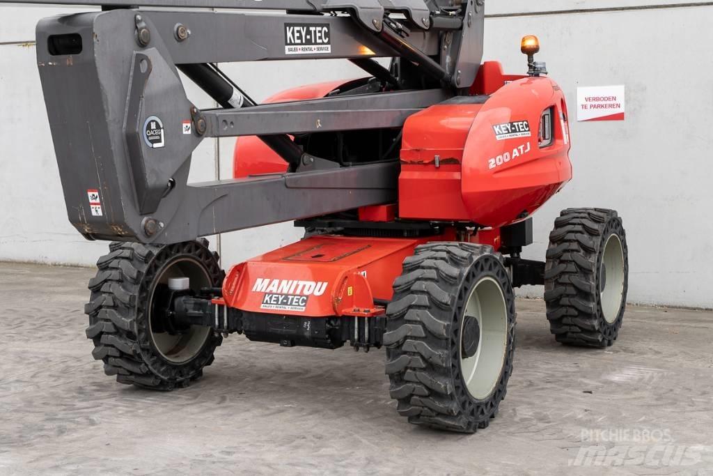 Manitou 200 ATJ Podnośniki przegubowe