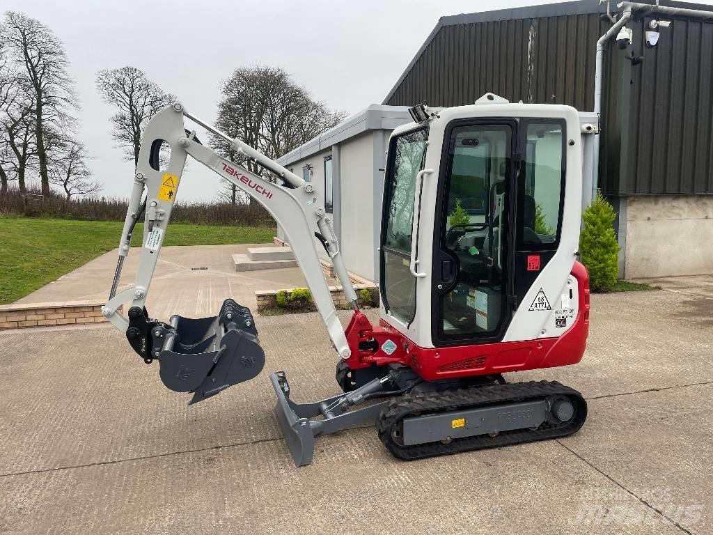 Takeuchi TB 216 Minikoparki
