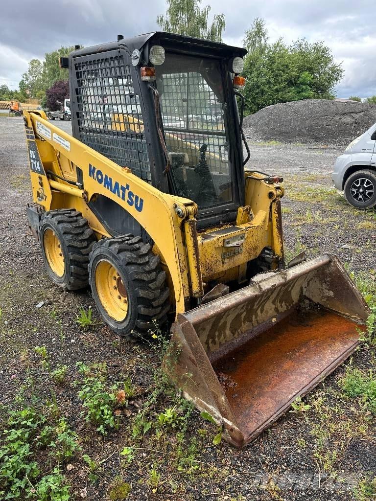 Komatsu SK 714 Ładowarki burtowe