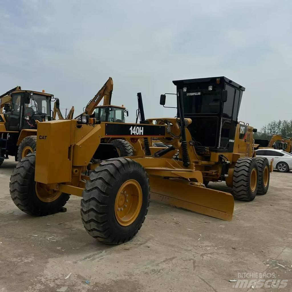 CAT 140 H Równiarki