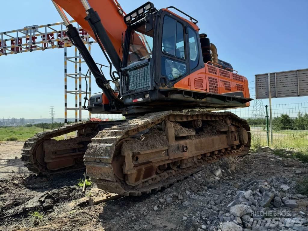 Doosan 520LC-9C Koparki gąsienicowe
