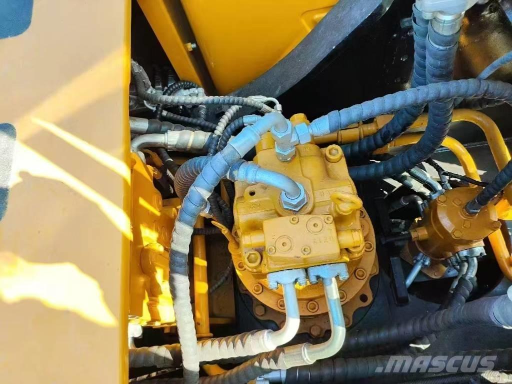 Sany SY215C Koparki gąsienicowe