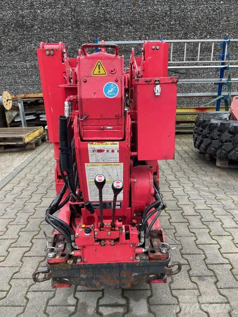 Unic URW-095 Żurawie gąsienicowe