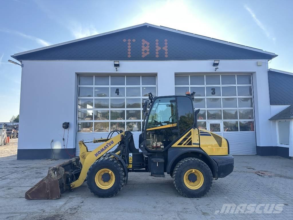 Komatsu WA 80-6 Ładowarki kołowe