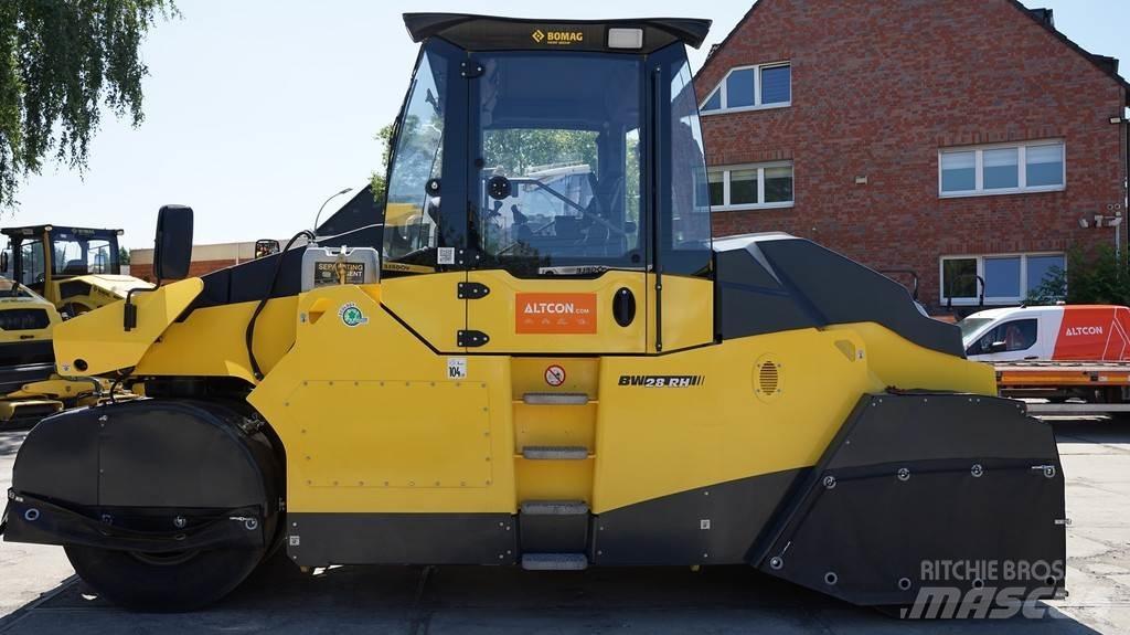 Bomag BW 28 RH Walce ogumione