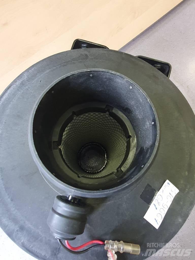CAT 325 C LN Kabiny i wnętrze