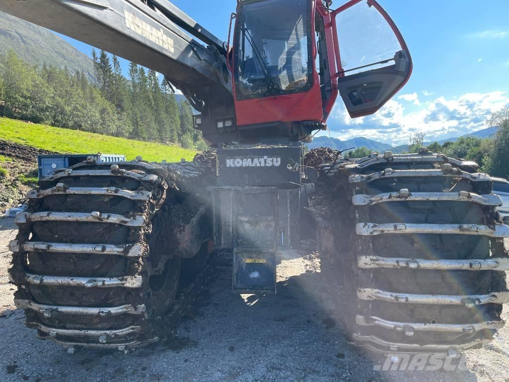 Komatsu 951 Harwestery