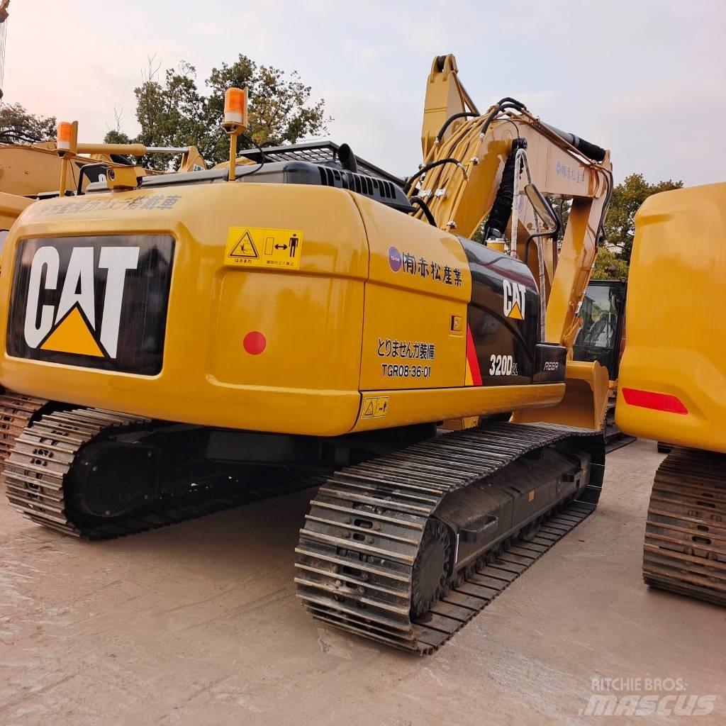 CAT 320DL Koparki gąsienicowe
