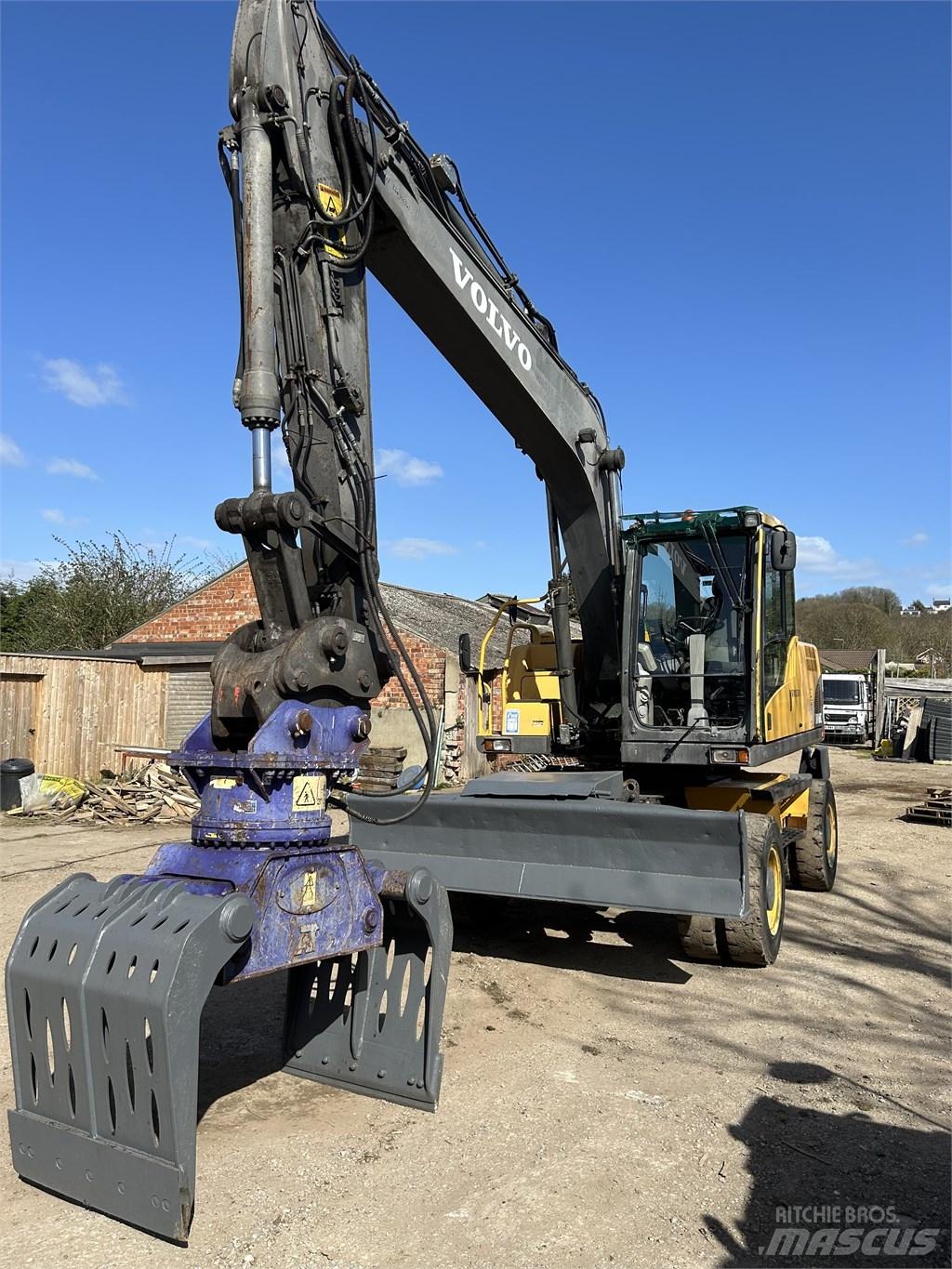  Excavator Volvo Koparki kołowe