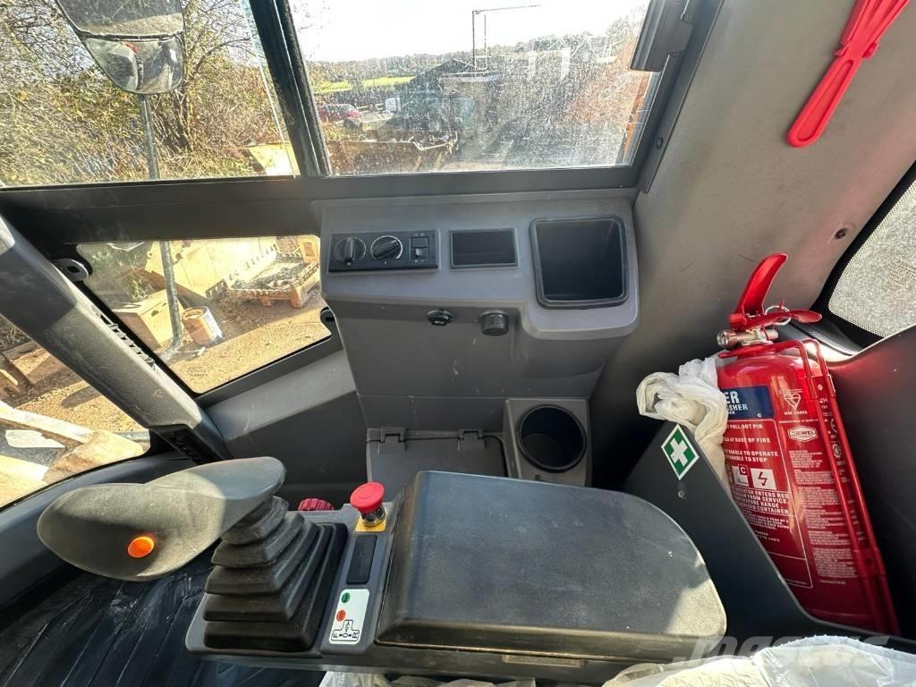 Hamm HC 130i Walce jednobębnowe