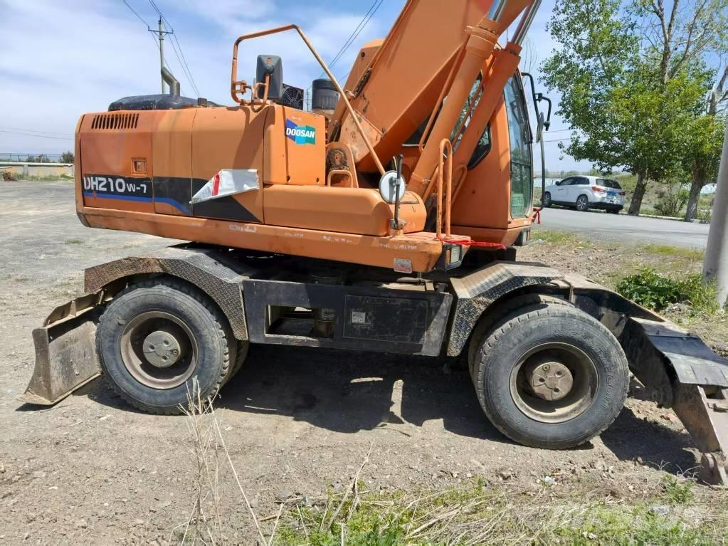 Doosan DH210W-7 Koparki kołowe