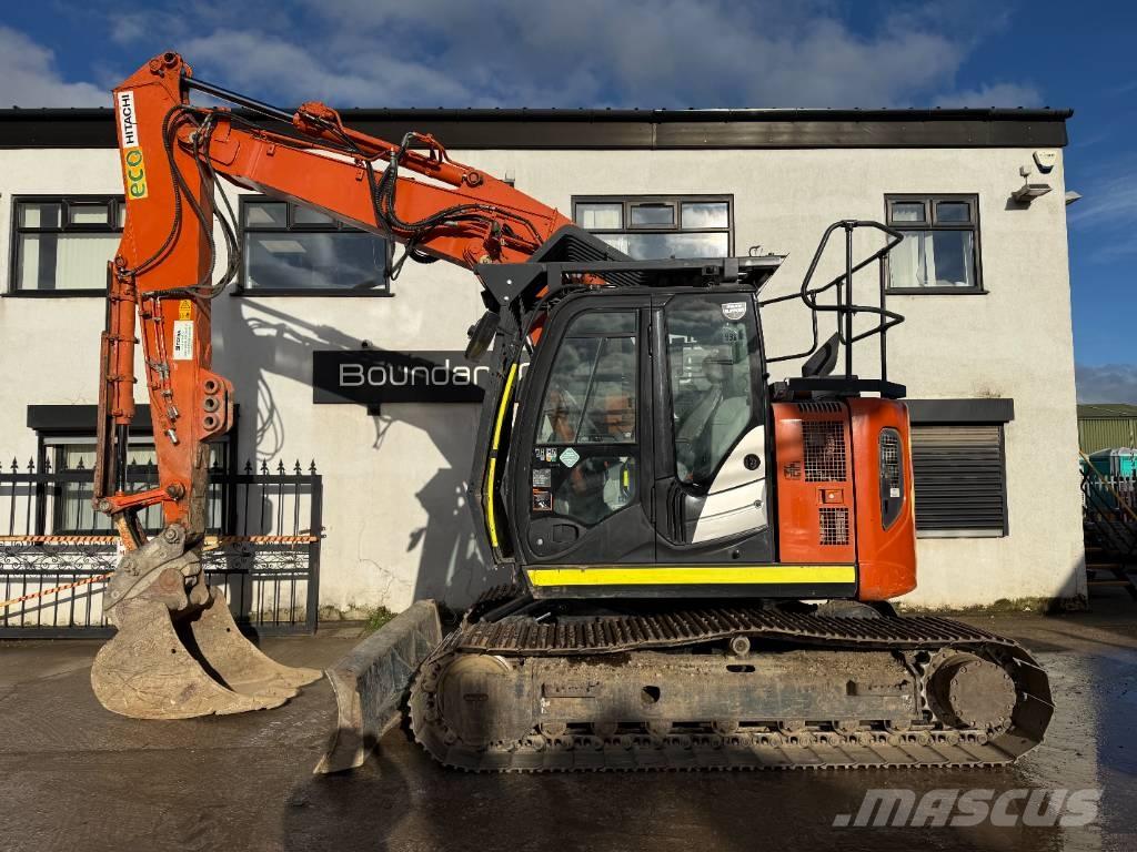 Hitachi ZX 135 US-6 Koparki gąsienicowe