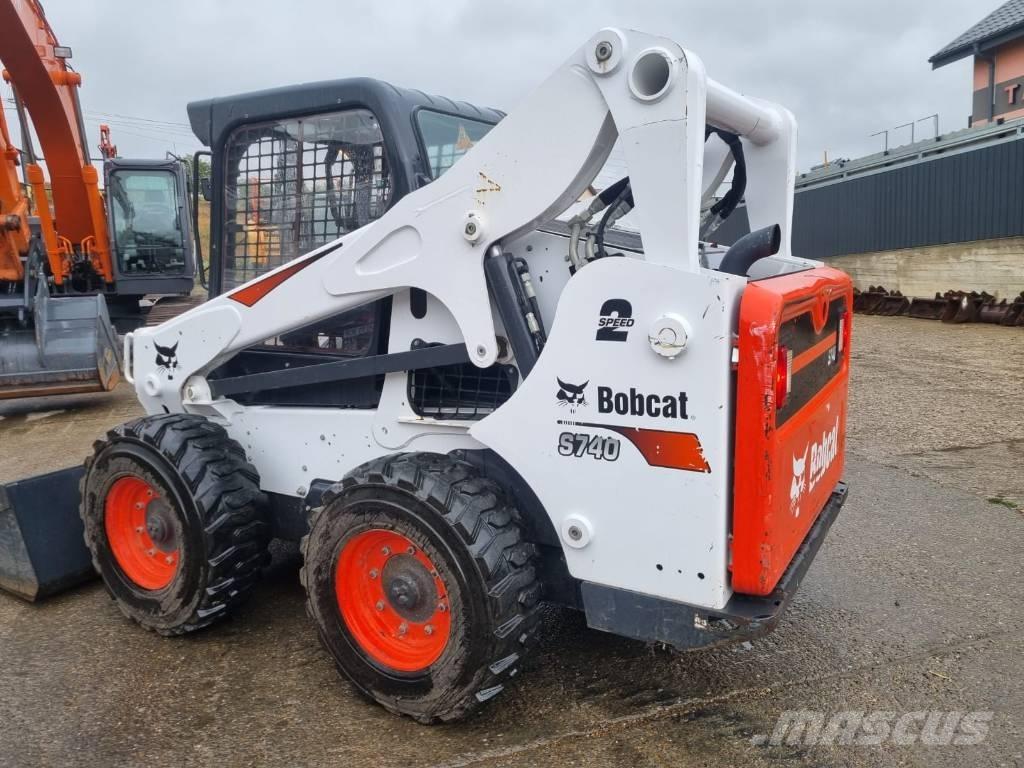 Bobcat S740 Ładowarki burtowe