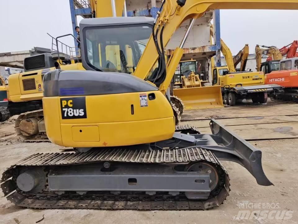 Komatsu PC78US Minikoparki