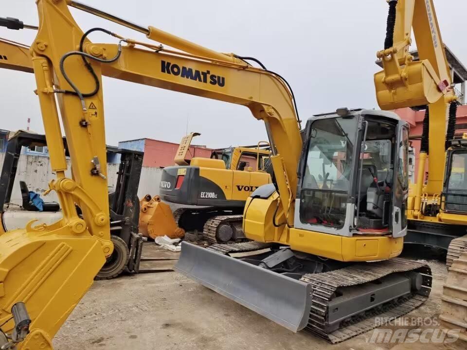 Komatsu PC78US Minikoparki