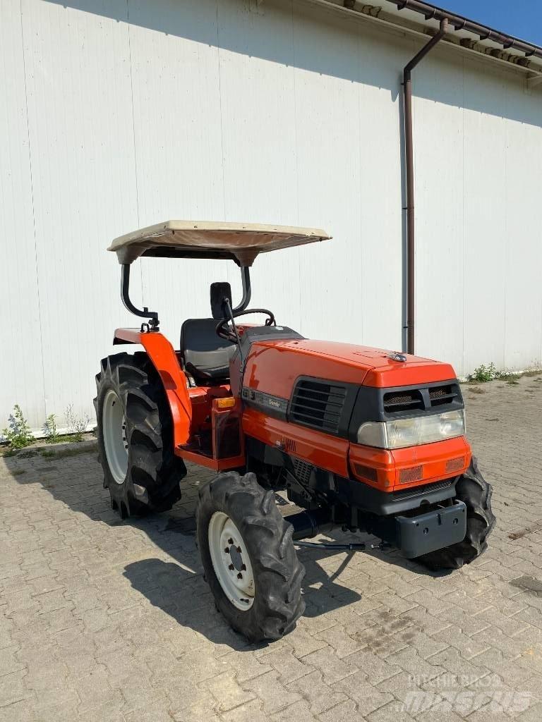 Kubota GL320 Mikrociągniki