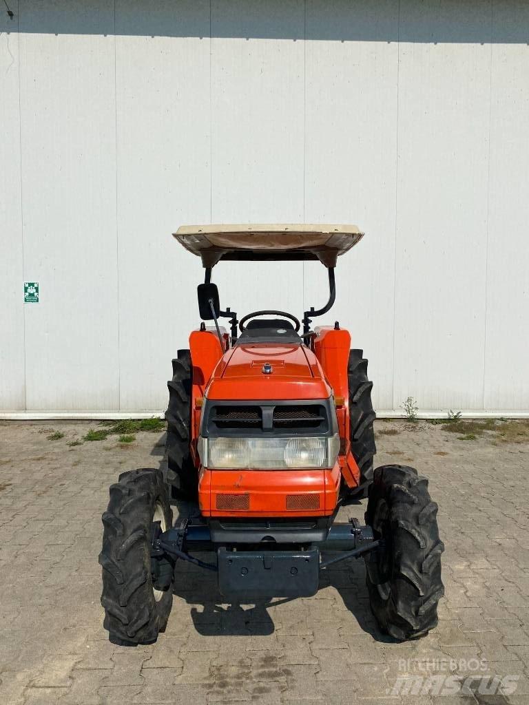 Kubota GL320 Mikrociągniki