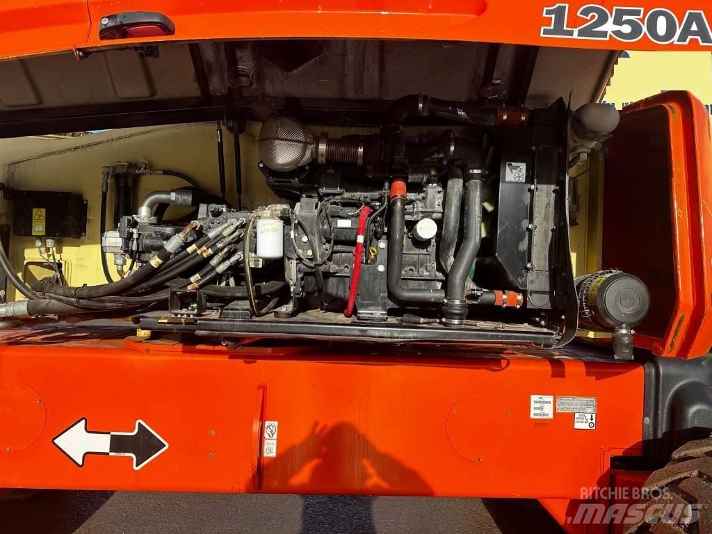 JLG 1250 AJP Podnośniki przegubowe