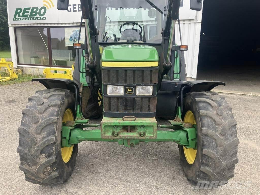 John Deere 6110 SE Ciągniki rolnicze