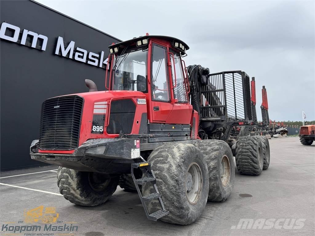 Komatsu 895 Forwardery