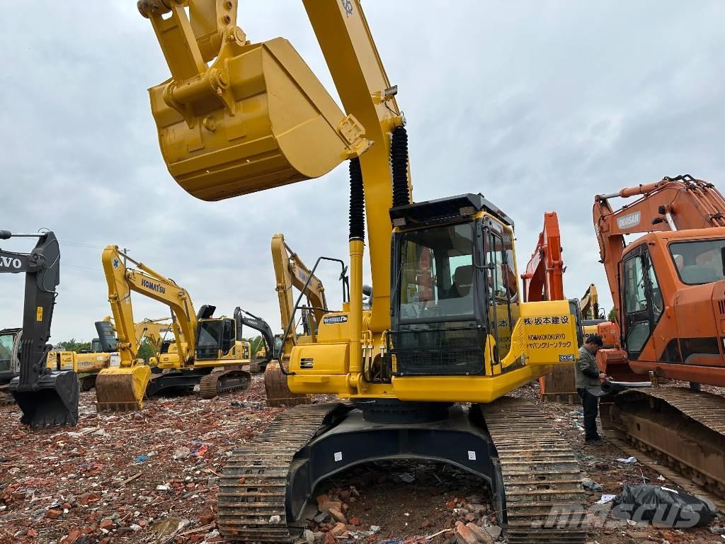 Komatsu PC 220-8M Koparki gąsienicowe