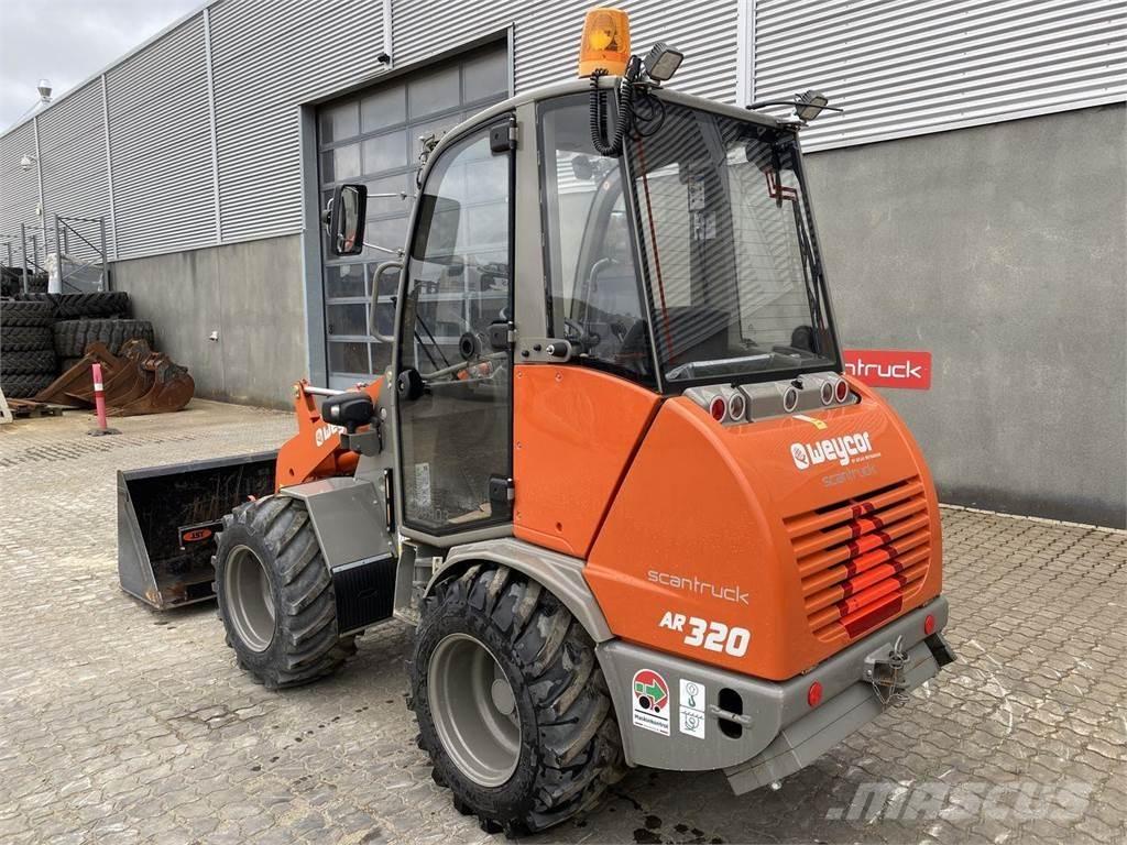 Weycor AR320 Cab Ładowarki wielofunkcyjne