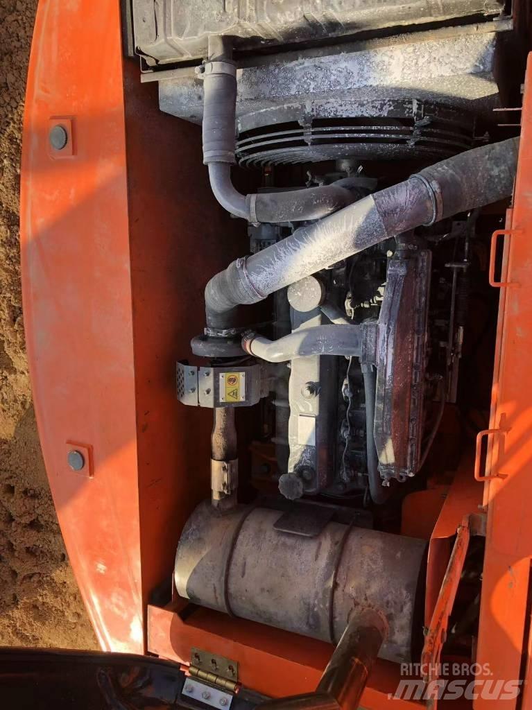 Doosan 220-7 Koparki gąsienicowe