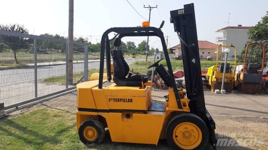 CAT V 50 Wózki Diesla