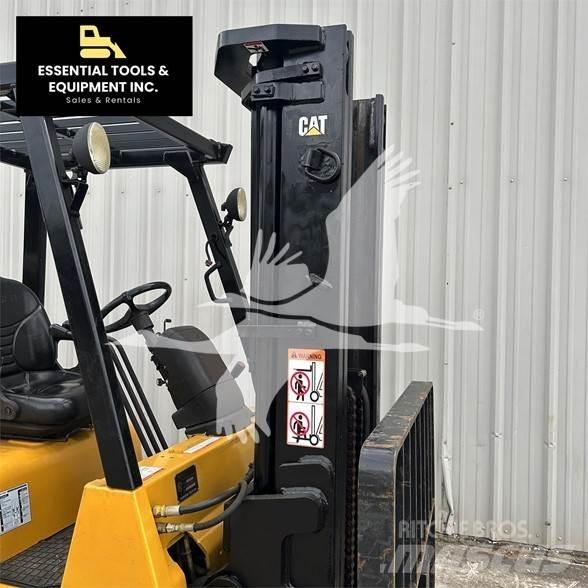 CAT GC40KSTR Wózki Diesla