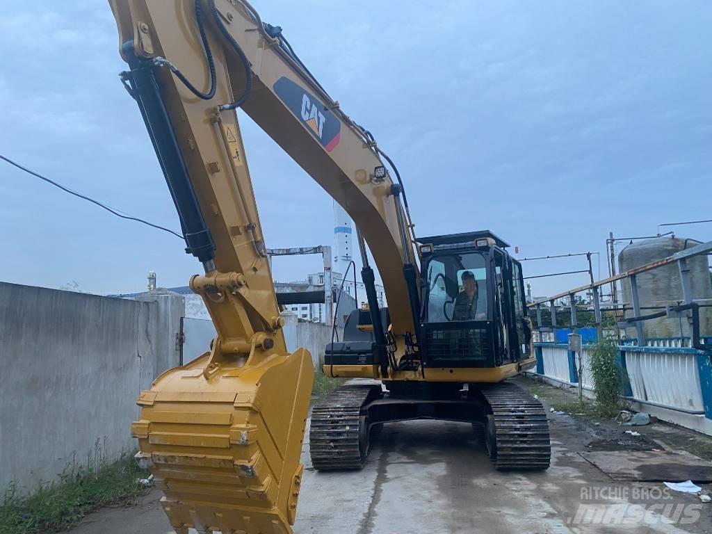 CAT 320 D Koparki gąsienicowe