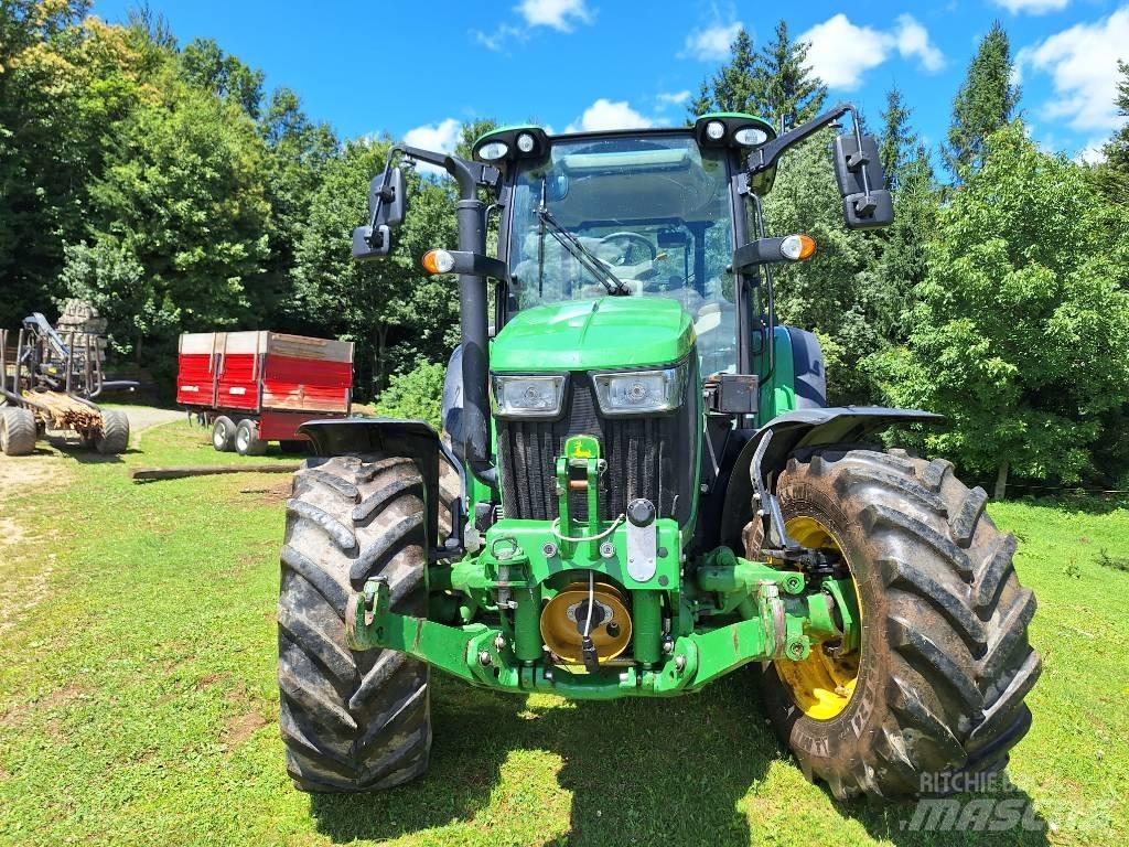 John Deere 5125R Ciągniki rolnicze