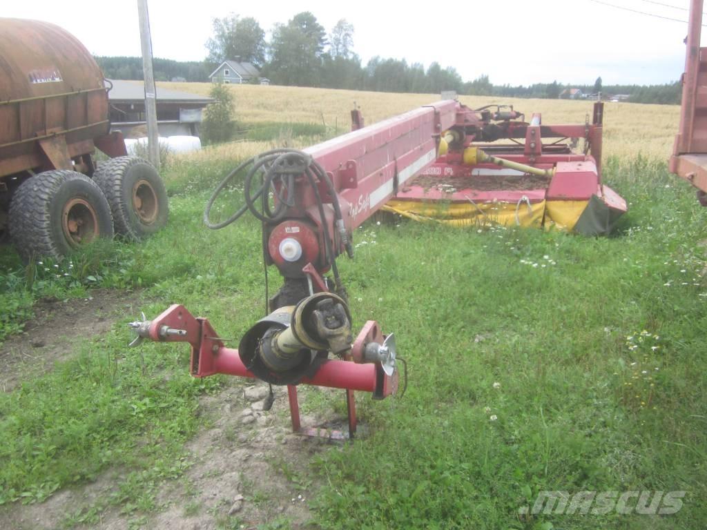 JF 3200 Top Safe Kosiarki ze wstępną obróbka paszy