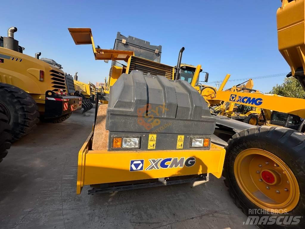 XCMG XD 103 Walce dwubębnowe