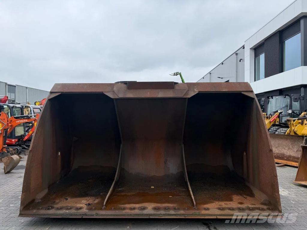 CAT 980M Łyżki do ładowarek